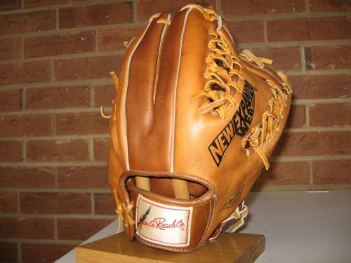 George A. Reach M1000 Back